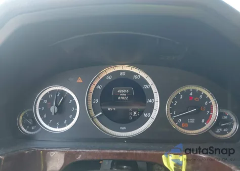 2013 Mercedes-Benz E 350 from USA, damaged, VIN WDDHF5KB9DA678085